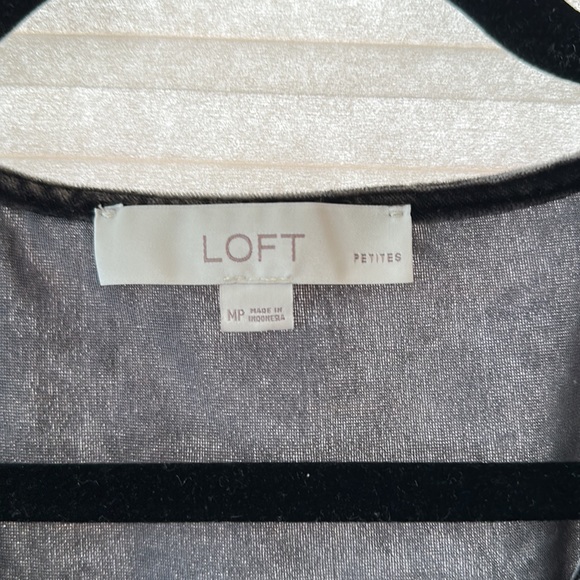 LOFT gray velvet top - Picture 3 of 5